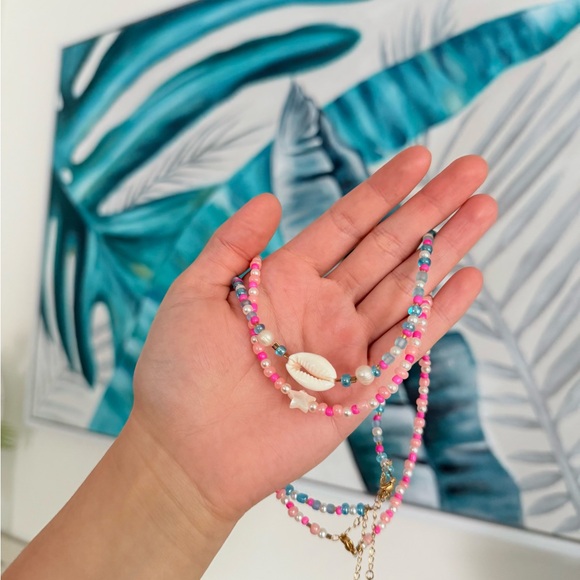Jewelry - Colorful Beaded Shell Necklace